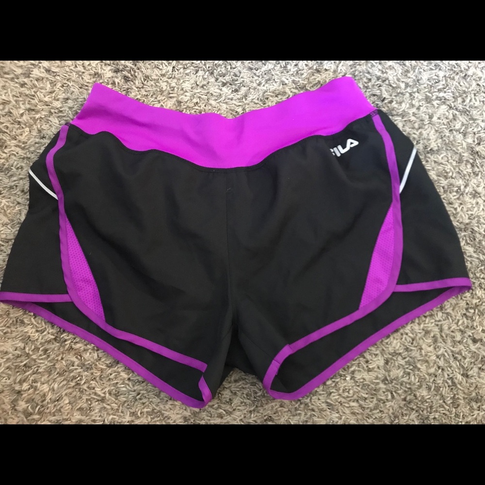 Ladies FILA Medium